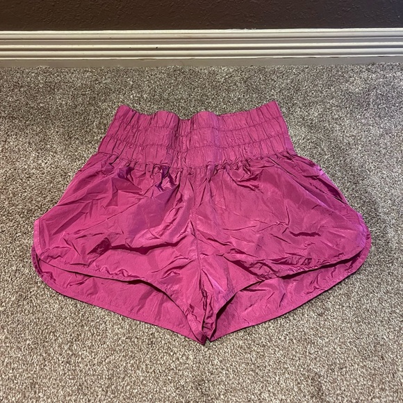 Women's Free People Pink Shorts - Picture 1 of 3